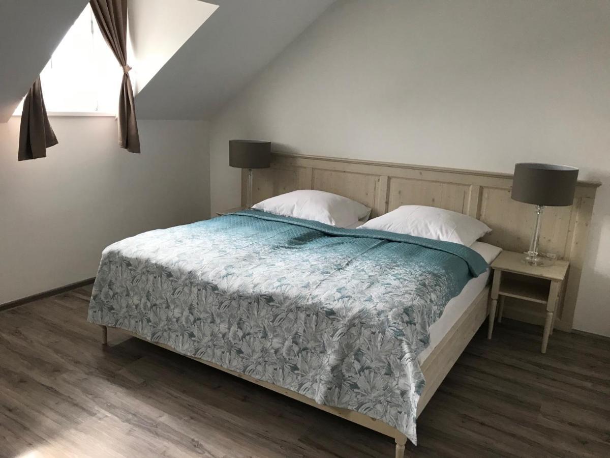 Bed and Breakfast Rosenberg Kuria Taplanszentkereszt Zewnętrze zdjęcie