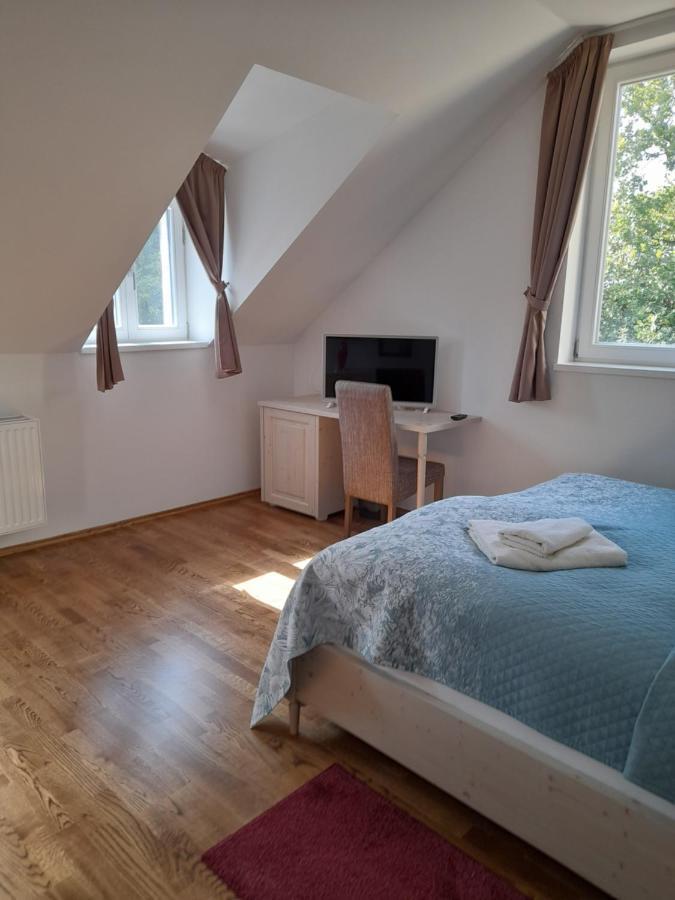 Bed and Breakfast Rosenberg Kuria Taplanszentkereszt Zewnętrze zdjęcie